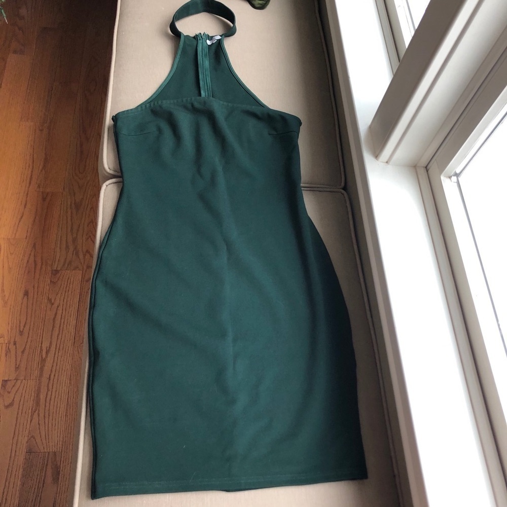 Dark Green Strapless Dress with Neck Collar